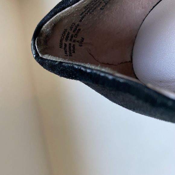 Nine West Black suede platform heels size 6.5.  Heel is a synthetic leather. - Picture 2 of 7